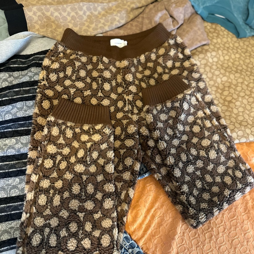 Coach unisex sherpa pants